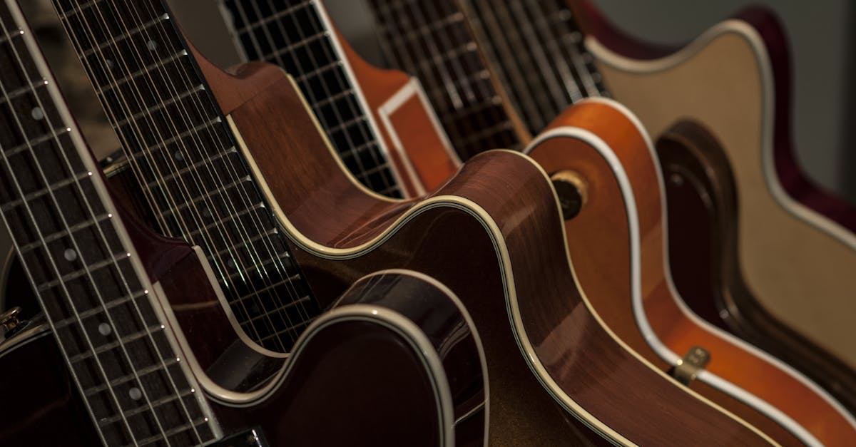 collection de guitares 12 cordes