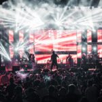 AC/DC en concert en 2025 — concert AC/DC scène lumières foule